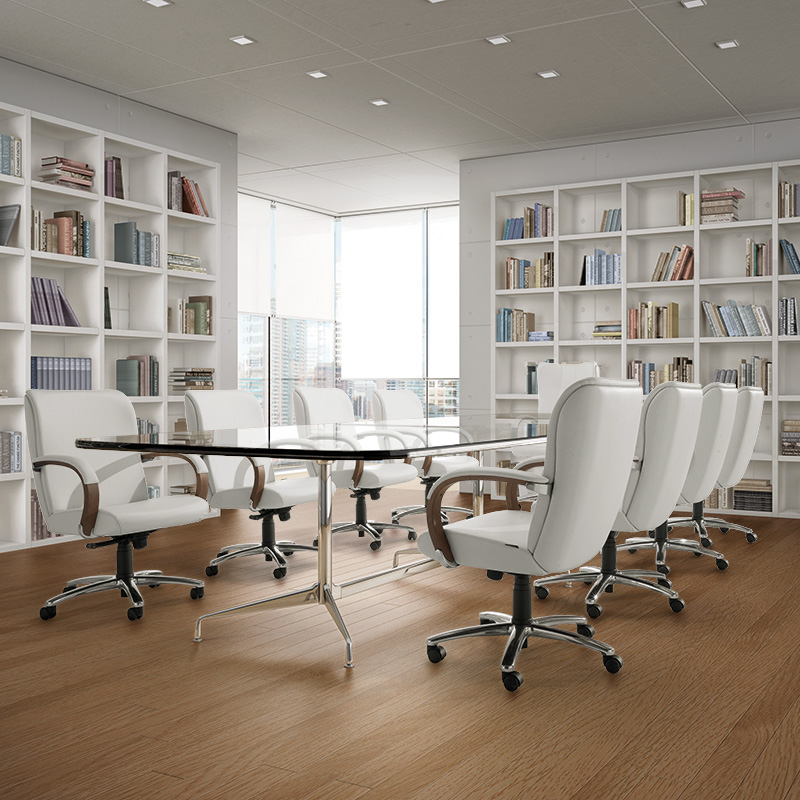 Design elegante, morbido nelle forme, importante nei contenuti, di ricercato impatto visivo. Raffinate finiture sartoriali, perfezione stilistica, qualità dei materiali.